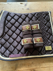 ByJeanna Saddlepad